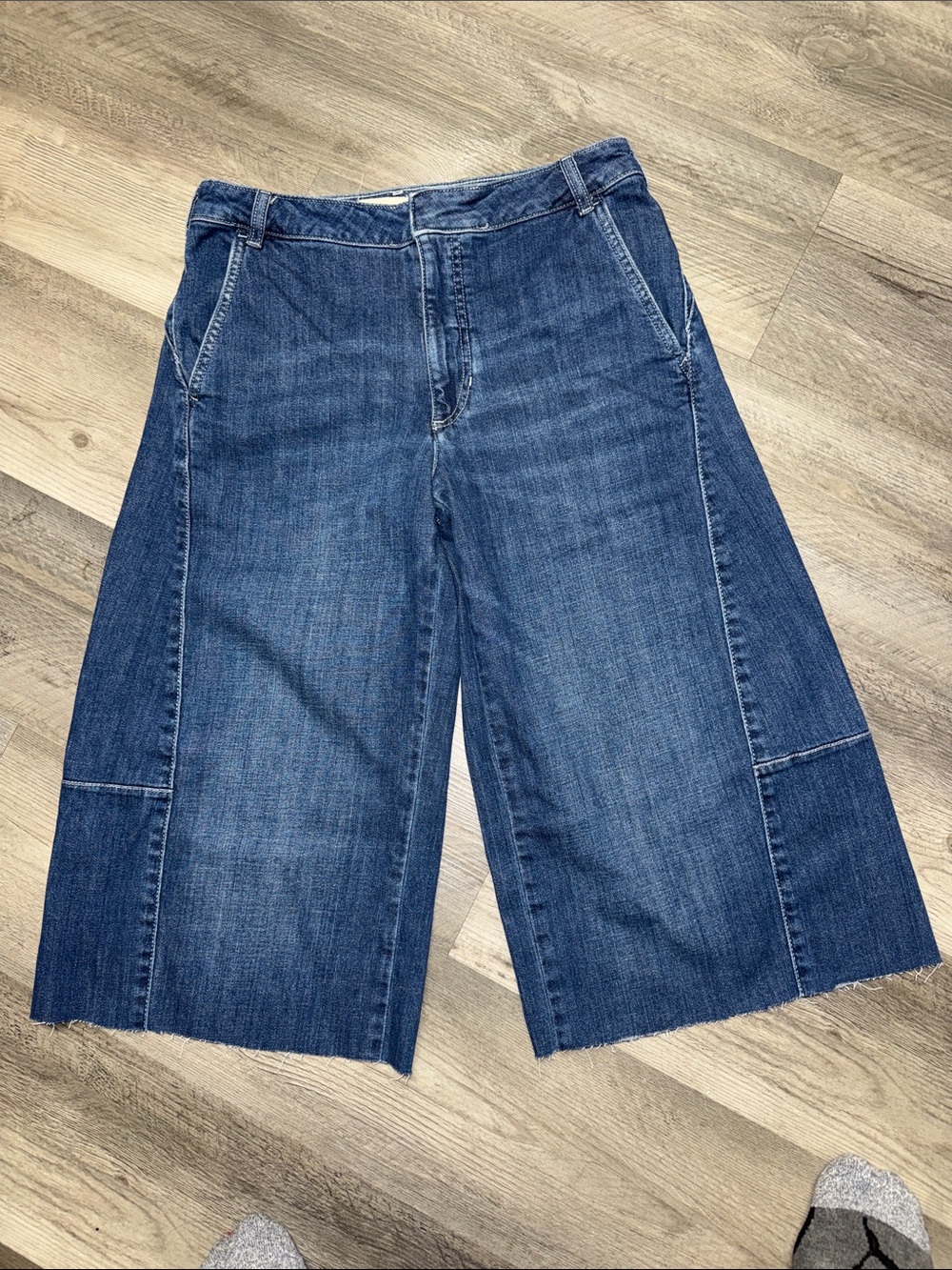 Anthropologie - Pilcro wide leg capri jeans denim pants bottoms